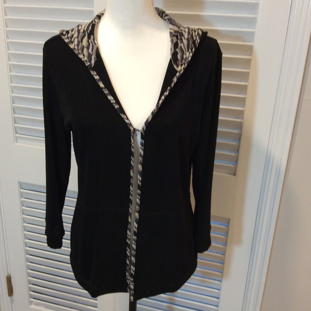 Chico’s Travelers Sz 1 Hoodie